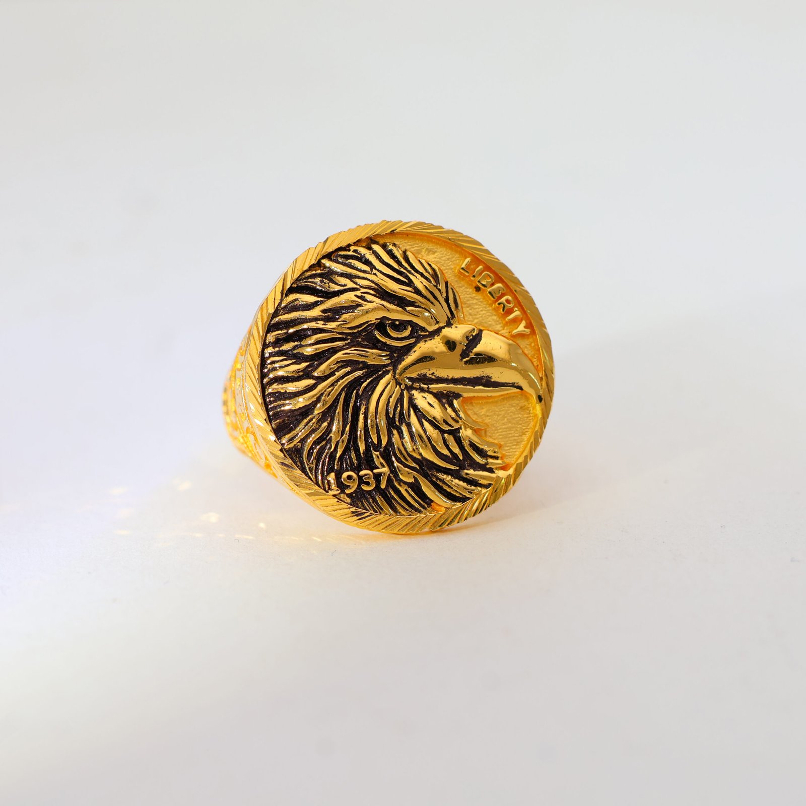 Liberty Eagle Gold Gents Ring