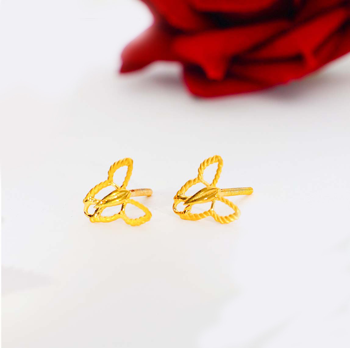 Butterfly Bloom Gold Earring - Image 3