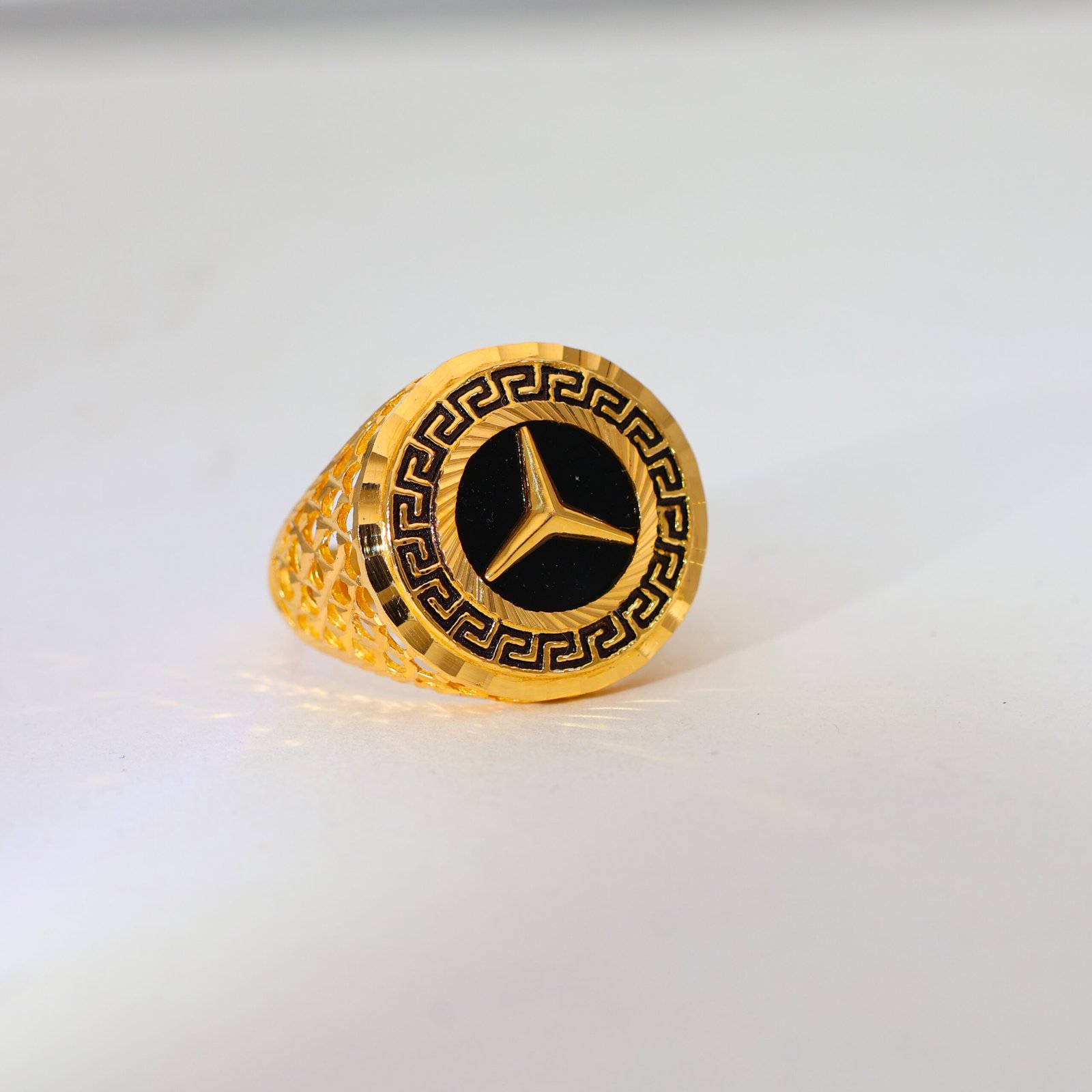 Prestige Star Gold Gents Ring