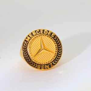 Royal Star Gold Gents Ring