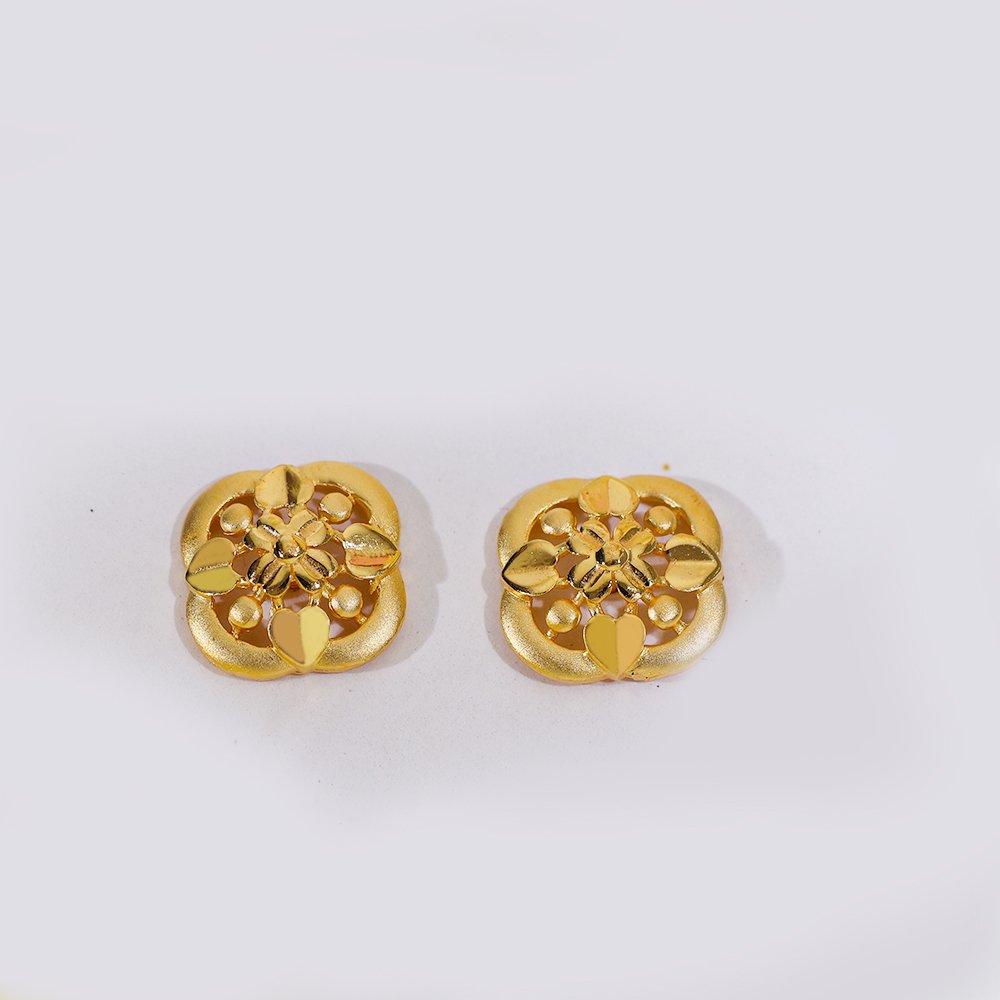 Heart Bloom Gold Earring