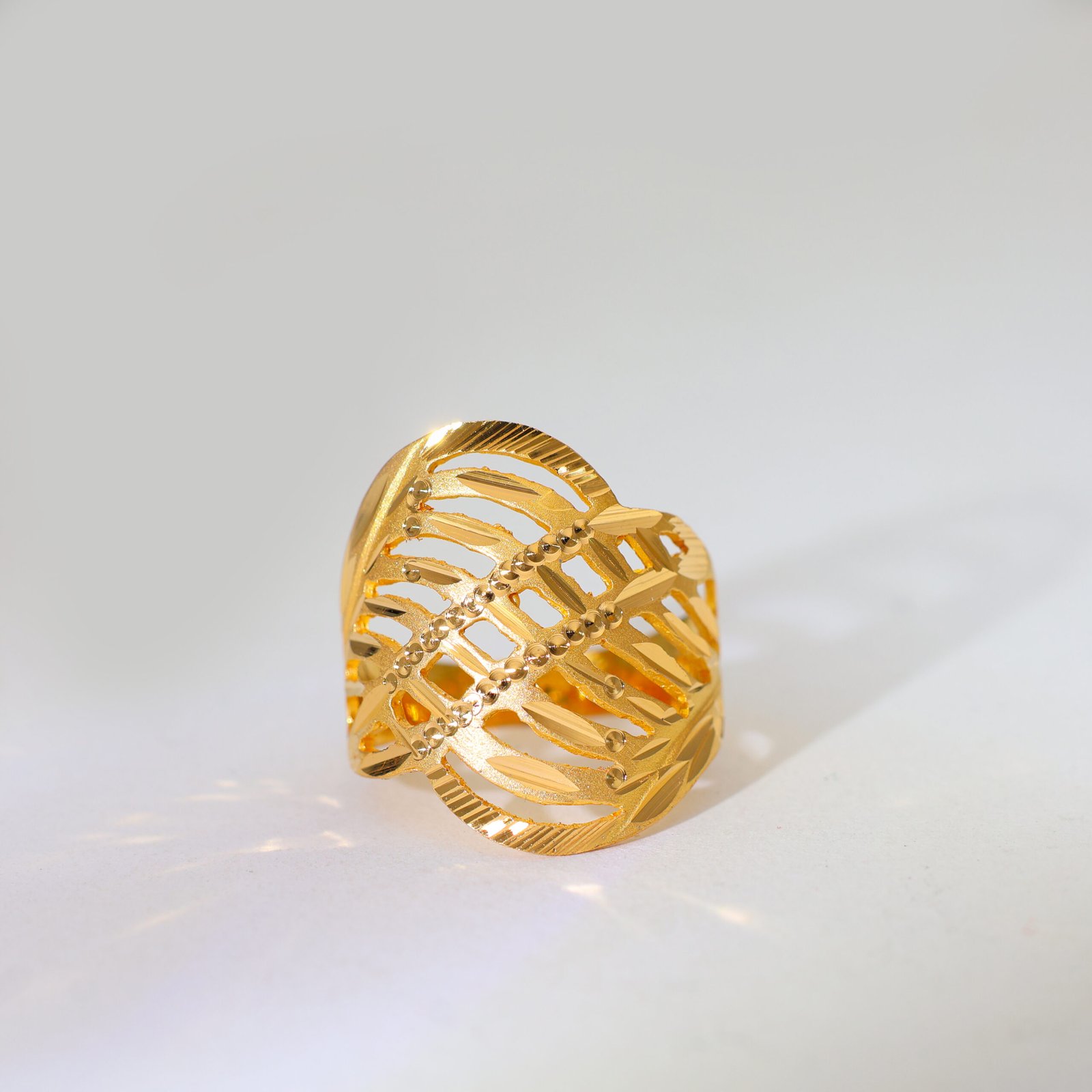 Golden Weave Gold Ladies Ring