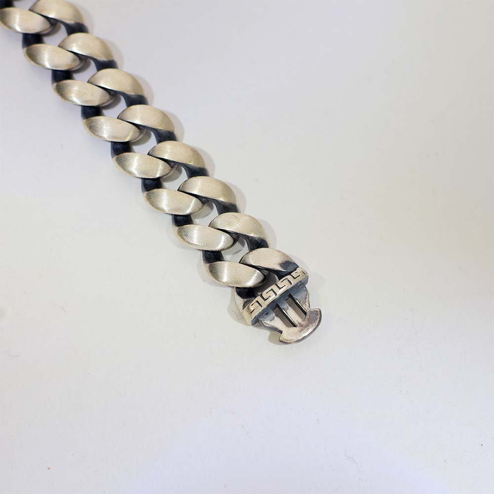Bold Link Gents Bracelet - Image 3