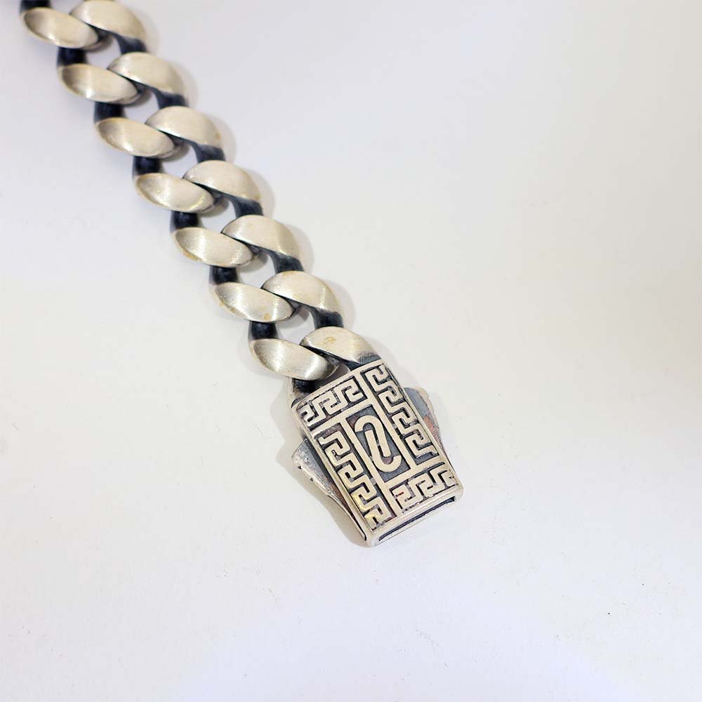 Bold Link Gents Bracelet - Image 4