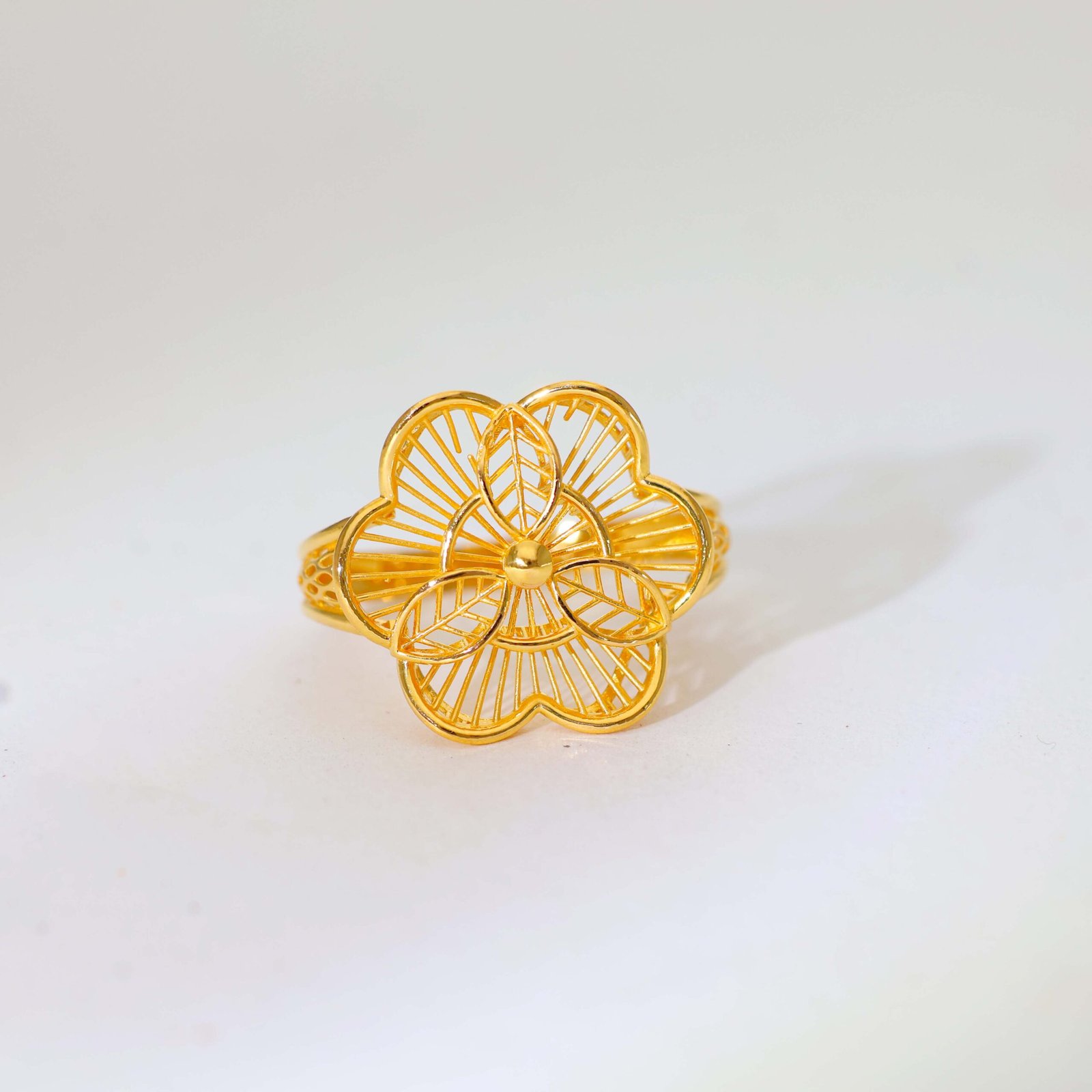 Bloom Petal Gold Ladies Rings