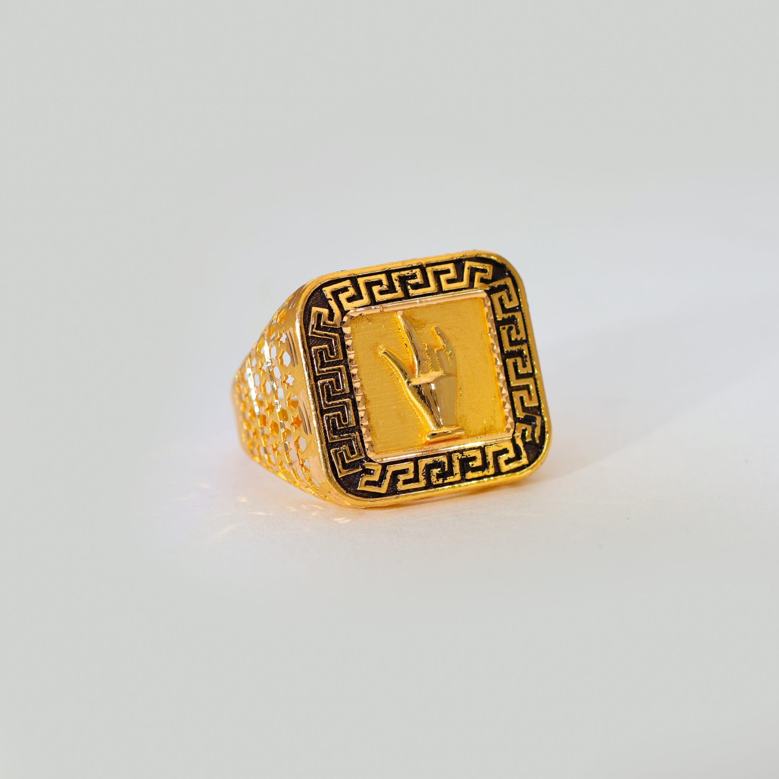 Victory Flame Gold Gents Ring