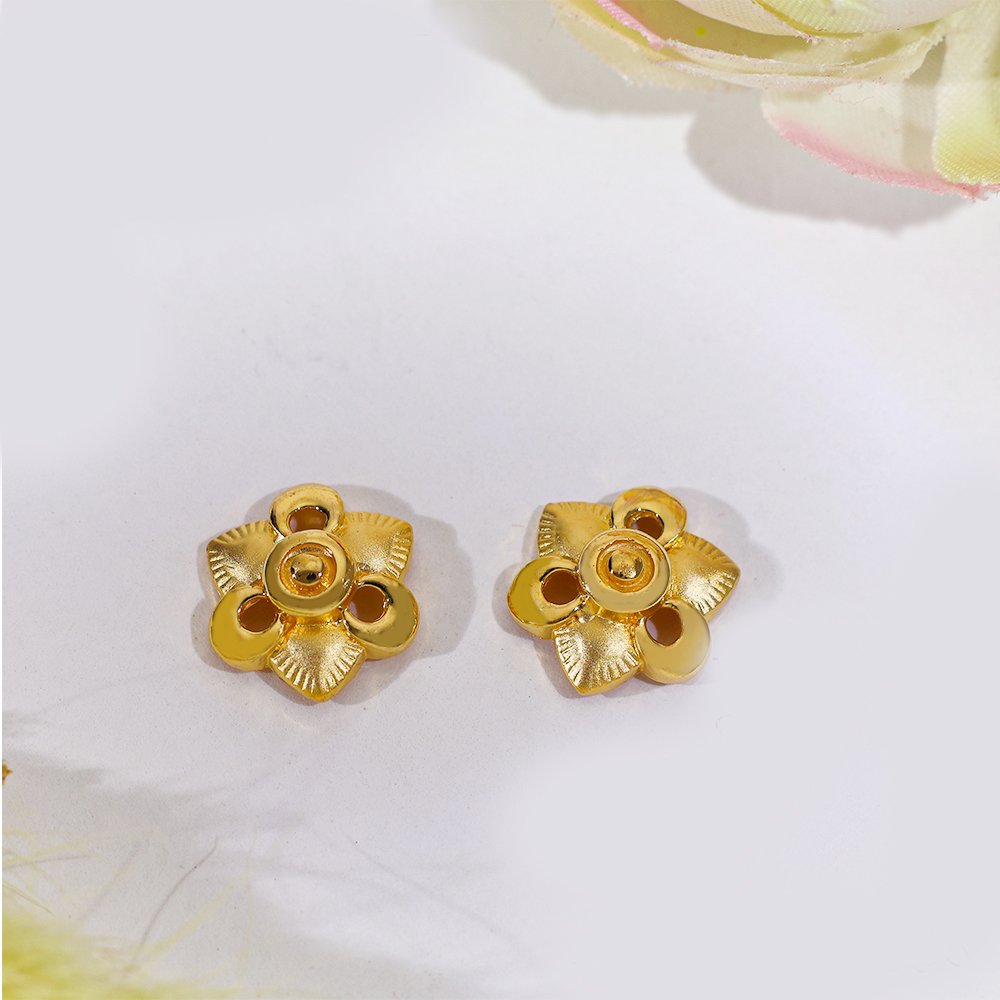 Golden Petal Gold Earring - Image 3