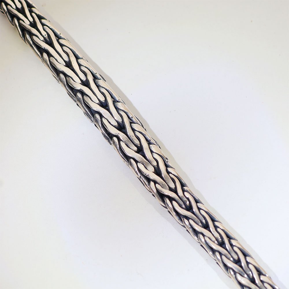 Heritage Crest Gents Bracelet - Image 3