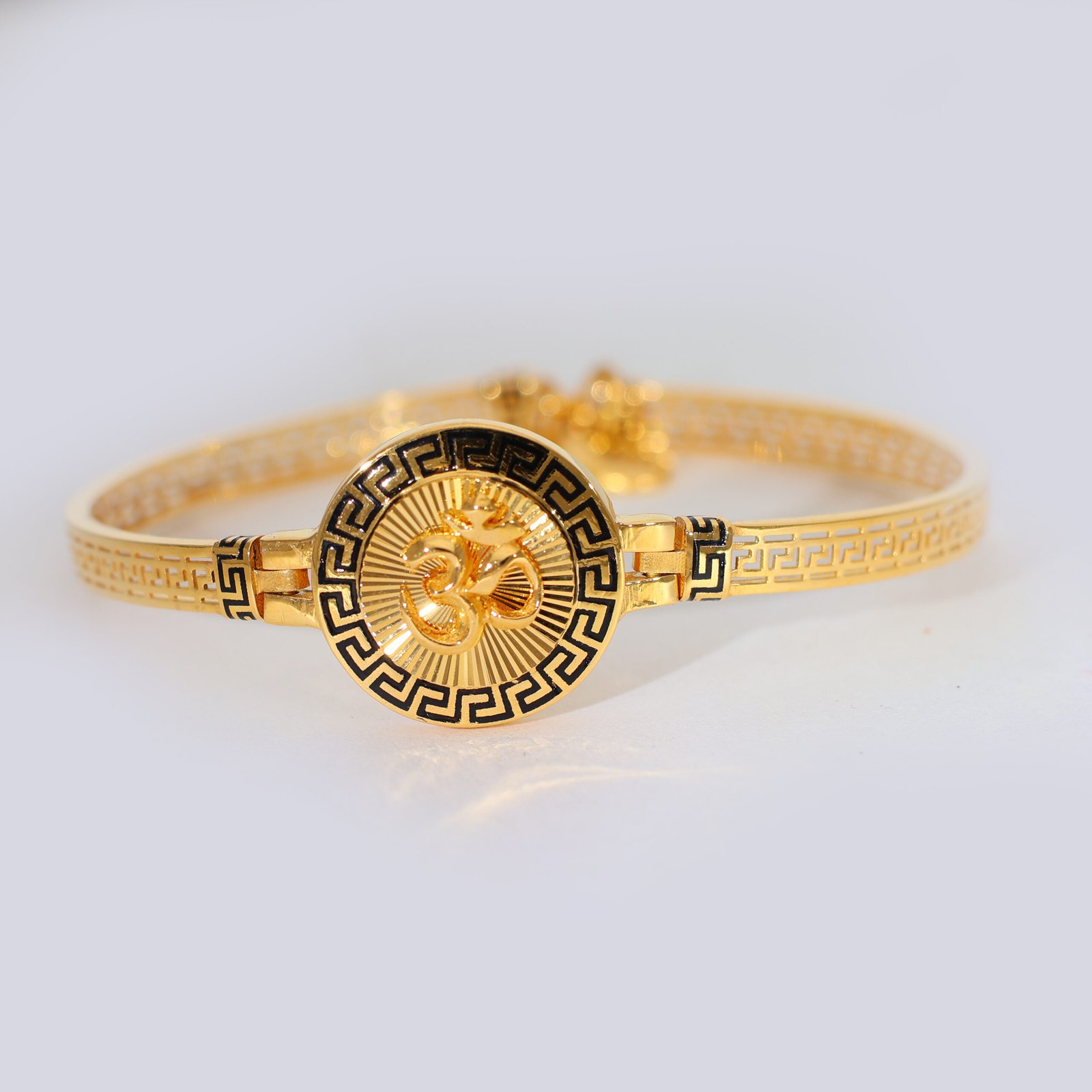 Divine Om Gold Ladies Kadha - Image 2