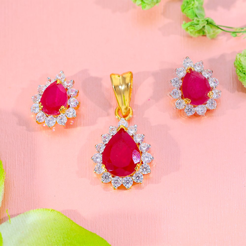 Royal Ruby Gold Pendent Set
