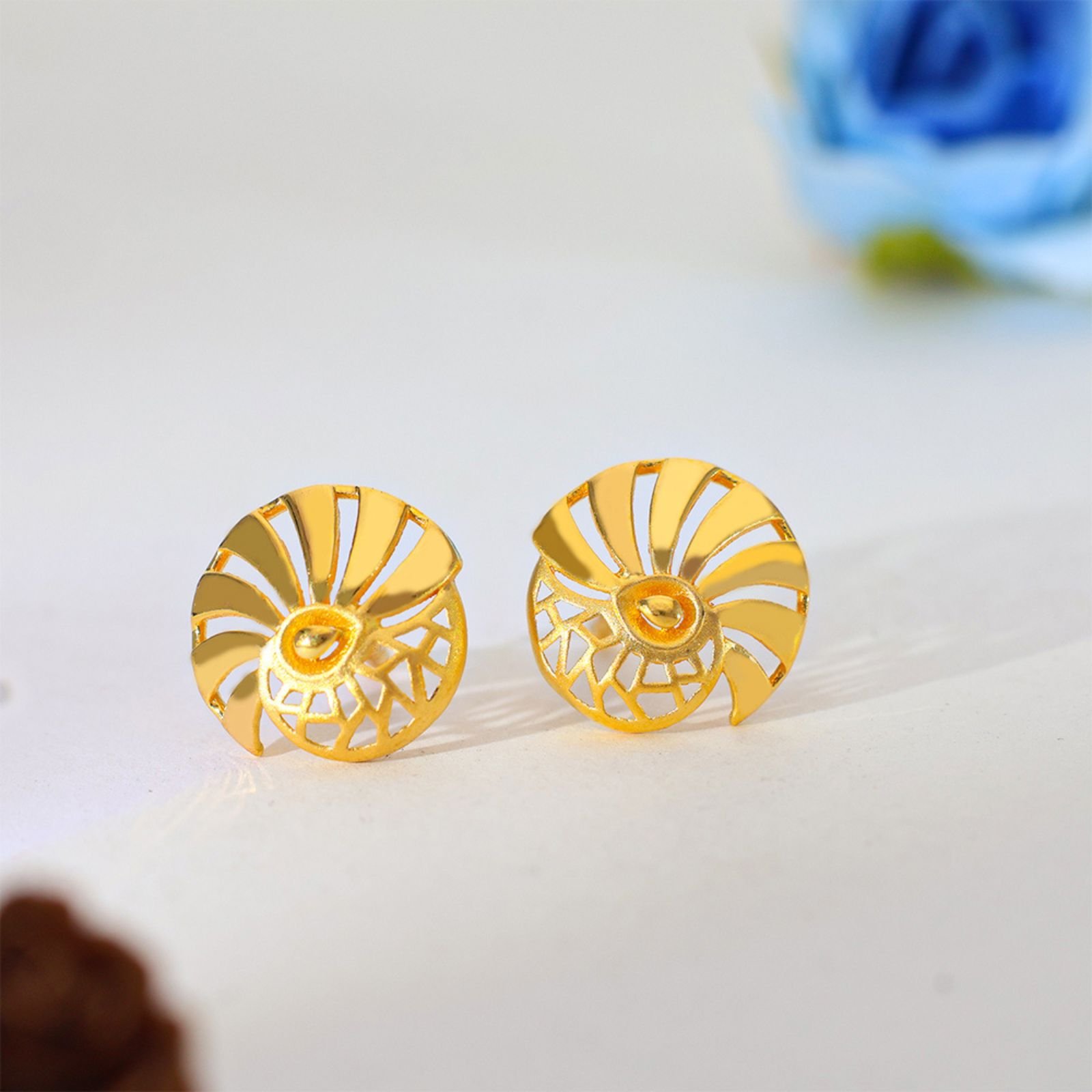 Golden Spiral Gold Earrings - Image 3