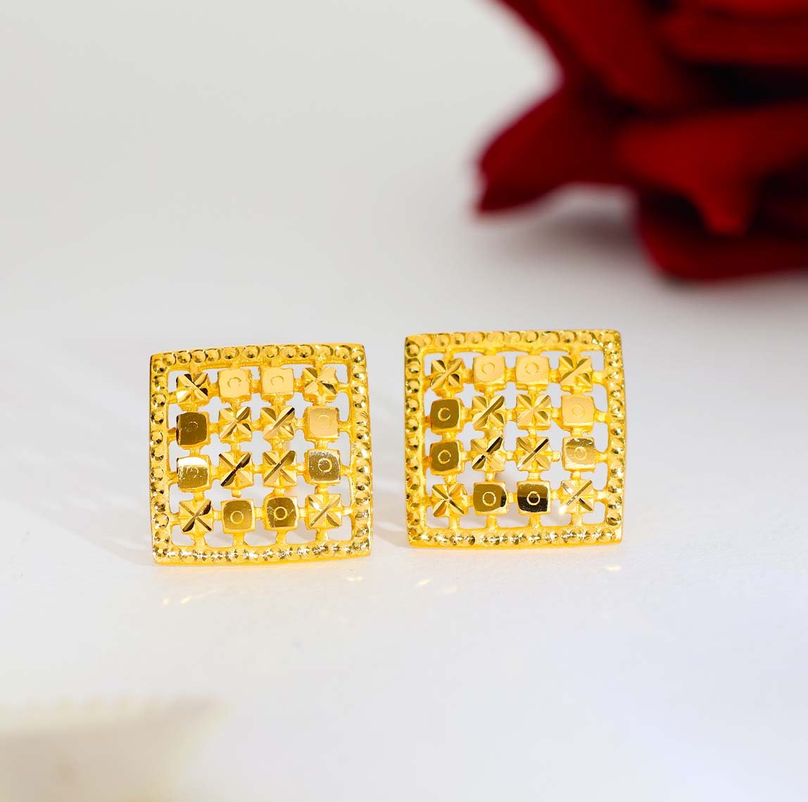 Golden Mosaic Gold Earring - Image 3