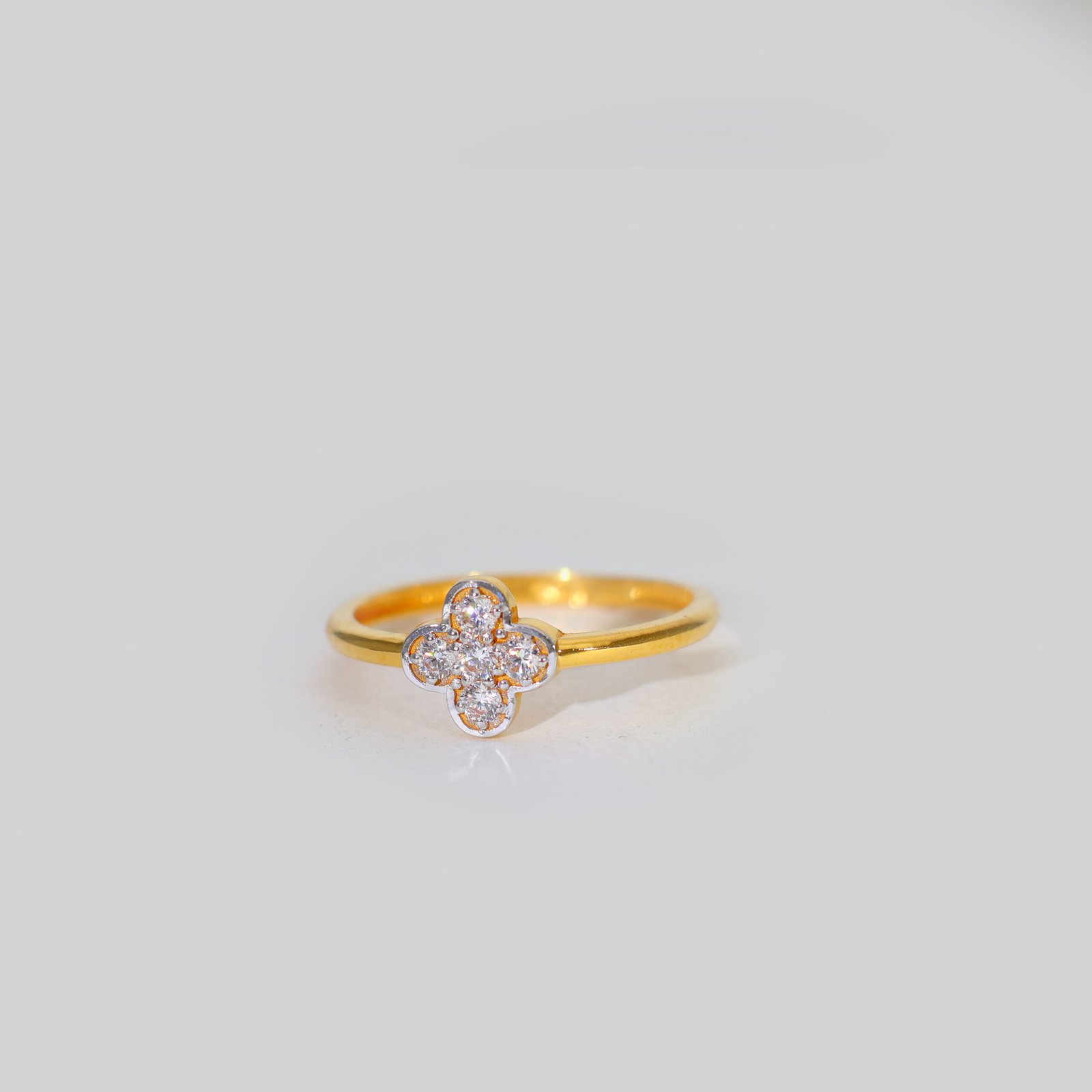 Crystal Elegance Gold Ladies Ring - Image 3