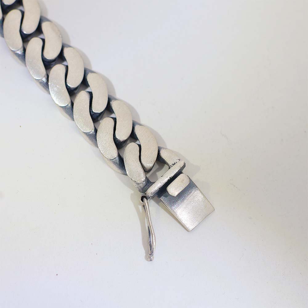 Power Lion Gents Bracelet - Image 4