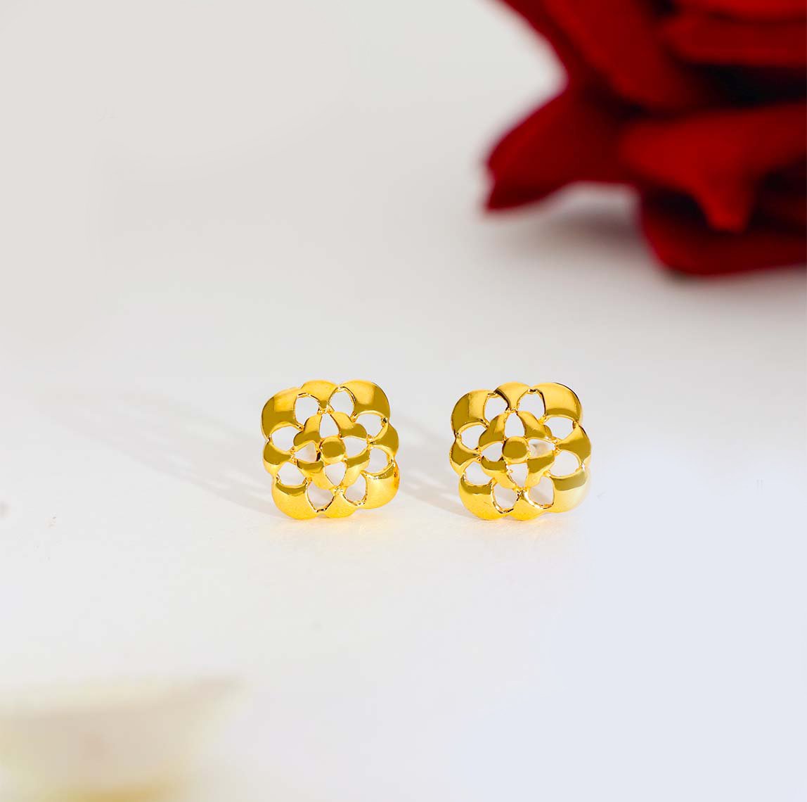 Golden Blossom Gold Earring - Image 3