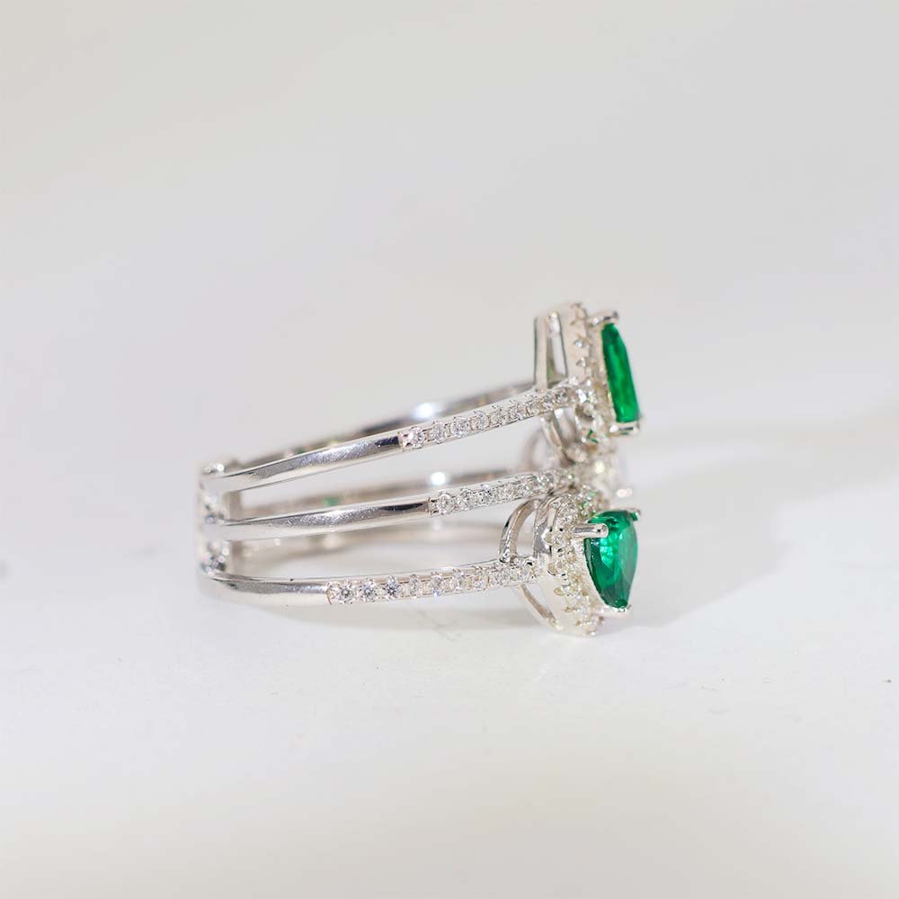 Emerald Trio Diamond Ring - Image 3