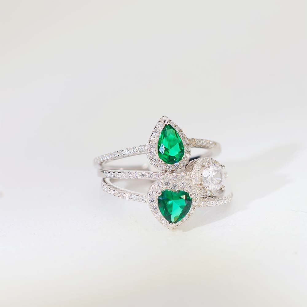 Emerald Trio Diamond Ring - Image 2