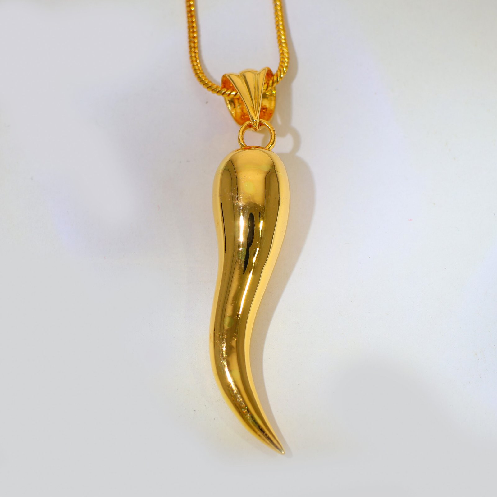 Golden Horn Gold Pendant - Image 2