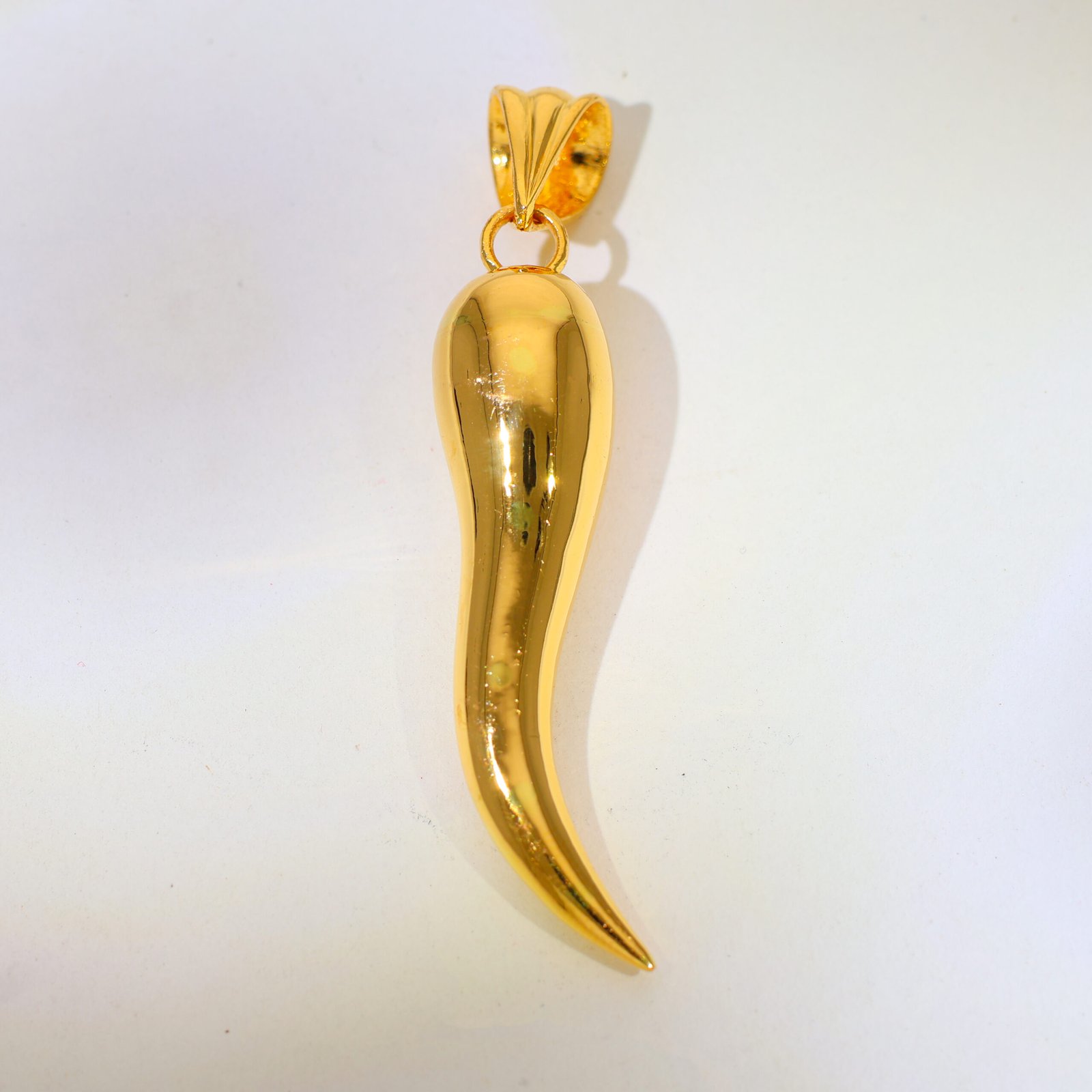 Golden Horn Gold Pendant - Image 3