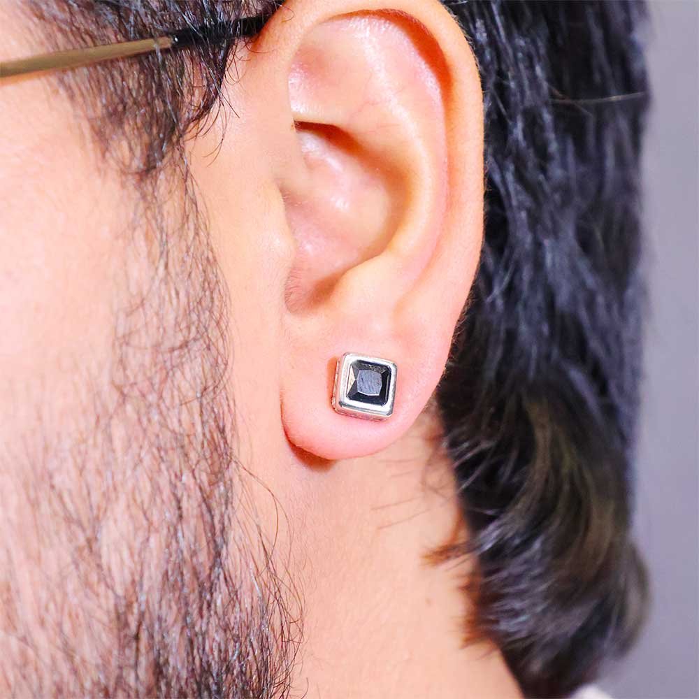 Black Frame Men Stud