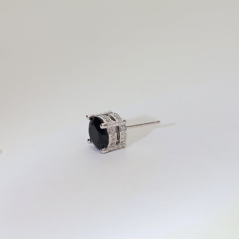 Black Crown Men Stud - Image 5