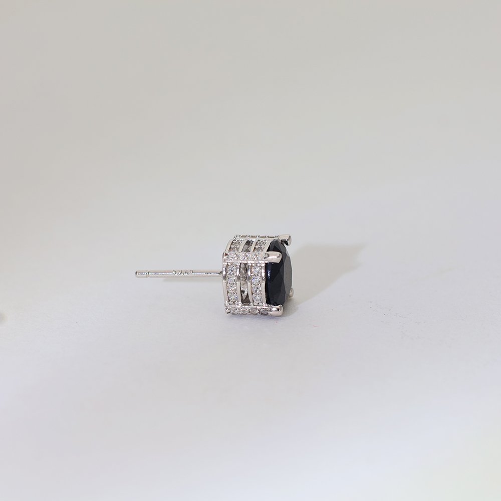 Black Crown Men Stud - Image 6