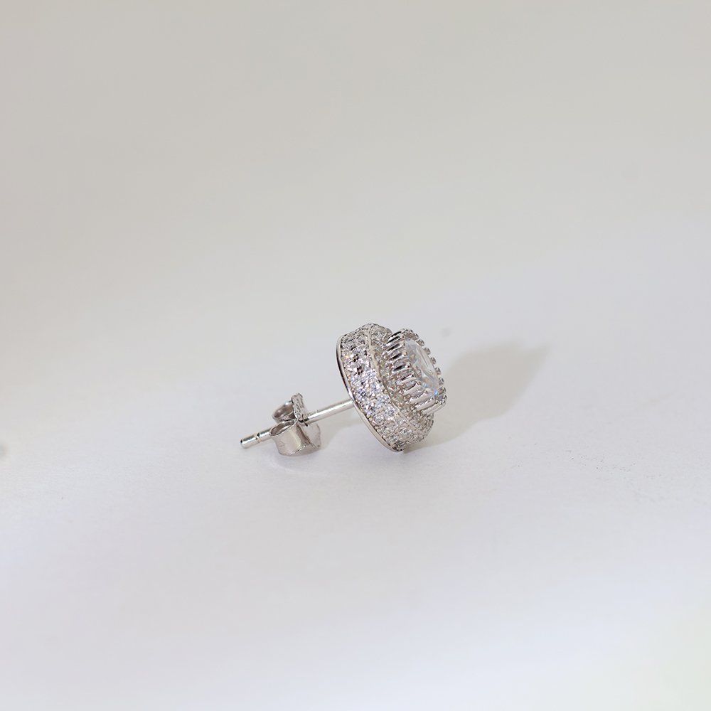 Royal Round Men Stud - Image 6
