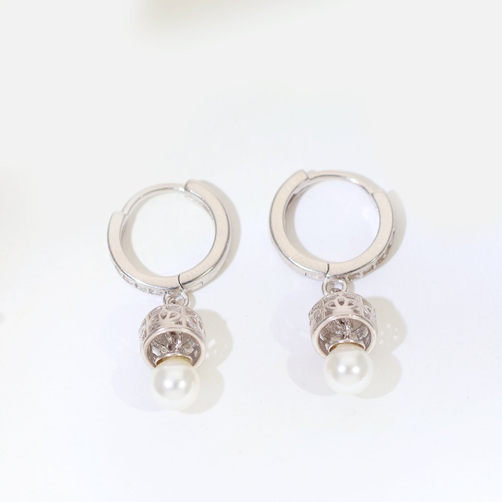 Pearl Drop Earring - Image 7