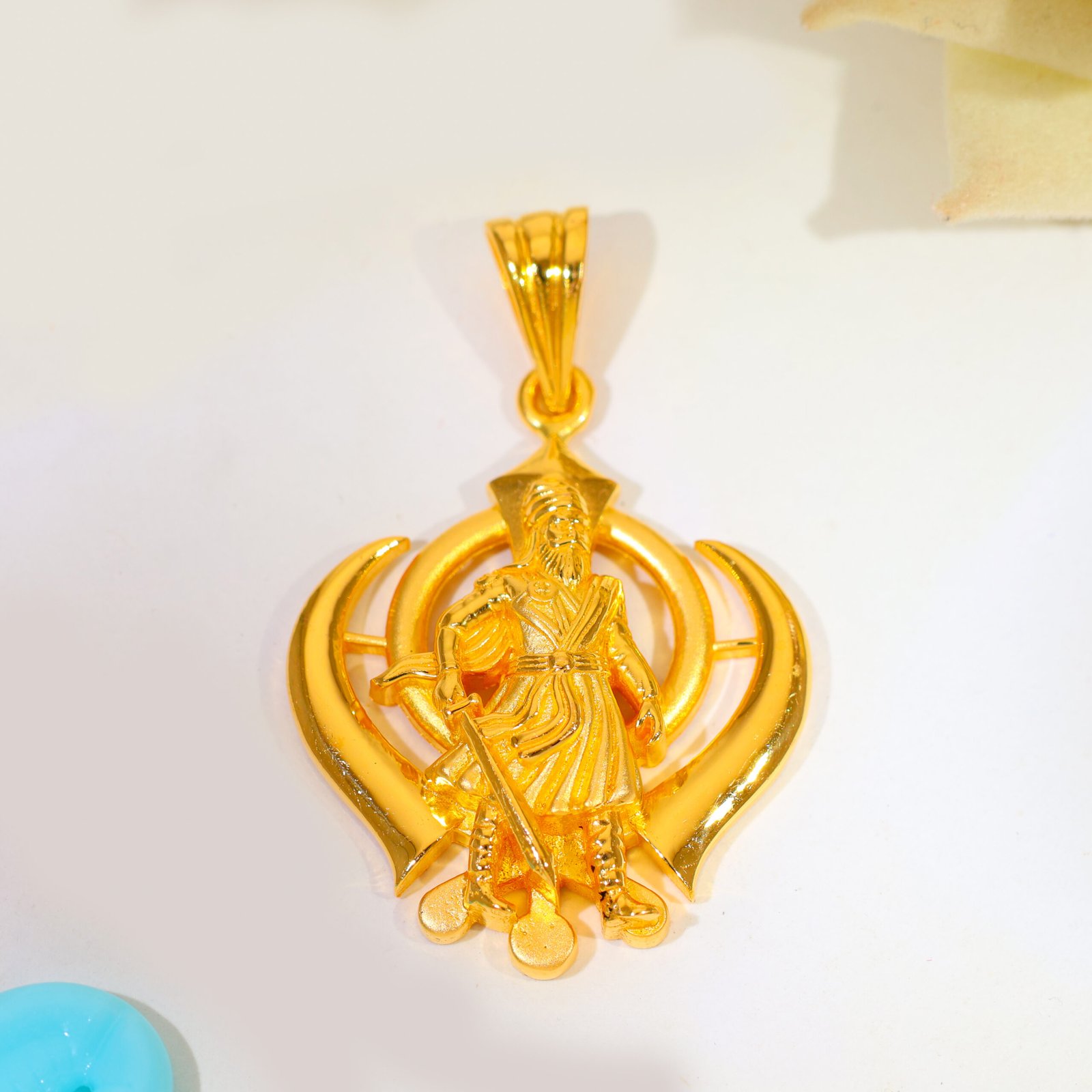 Singh Heritage Gold Gents Pendant - Image 3