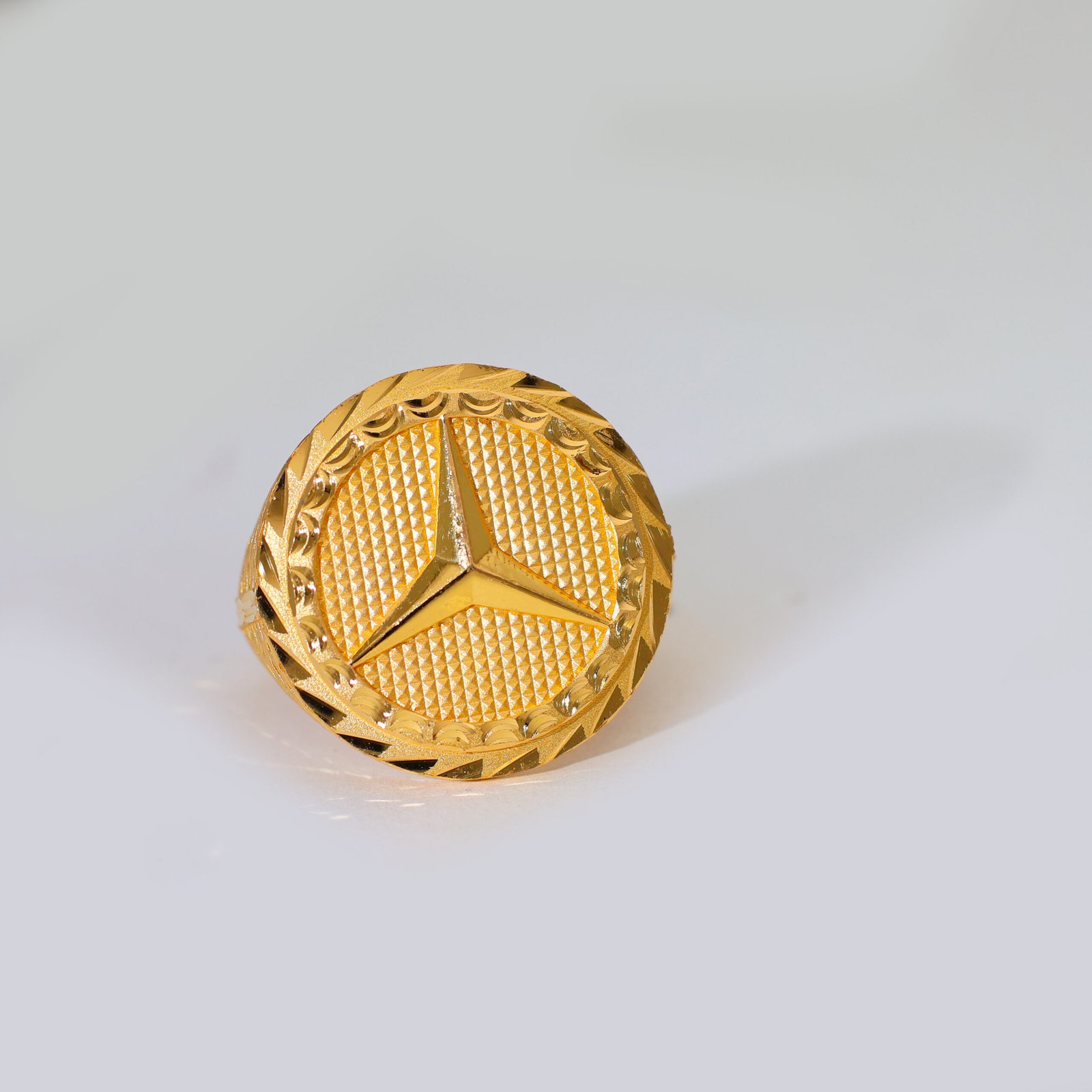 Prestige Star Gold Gents Ring - Image 4