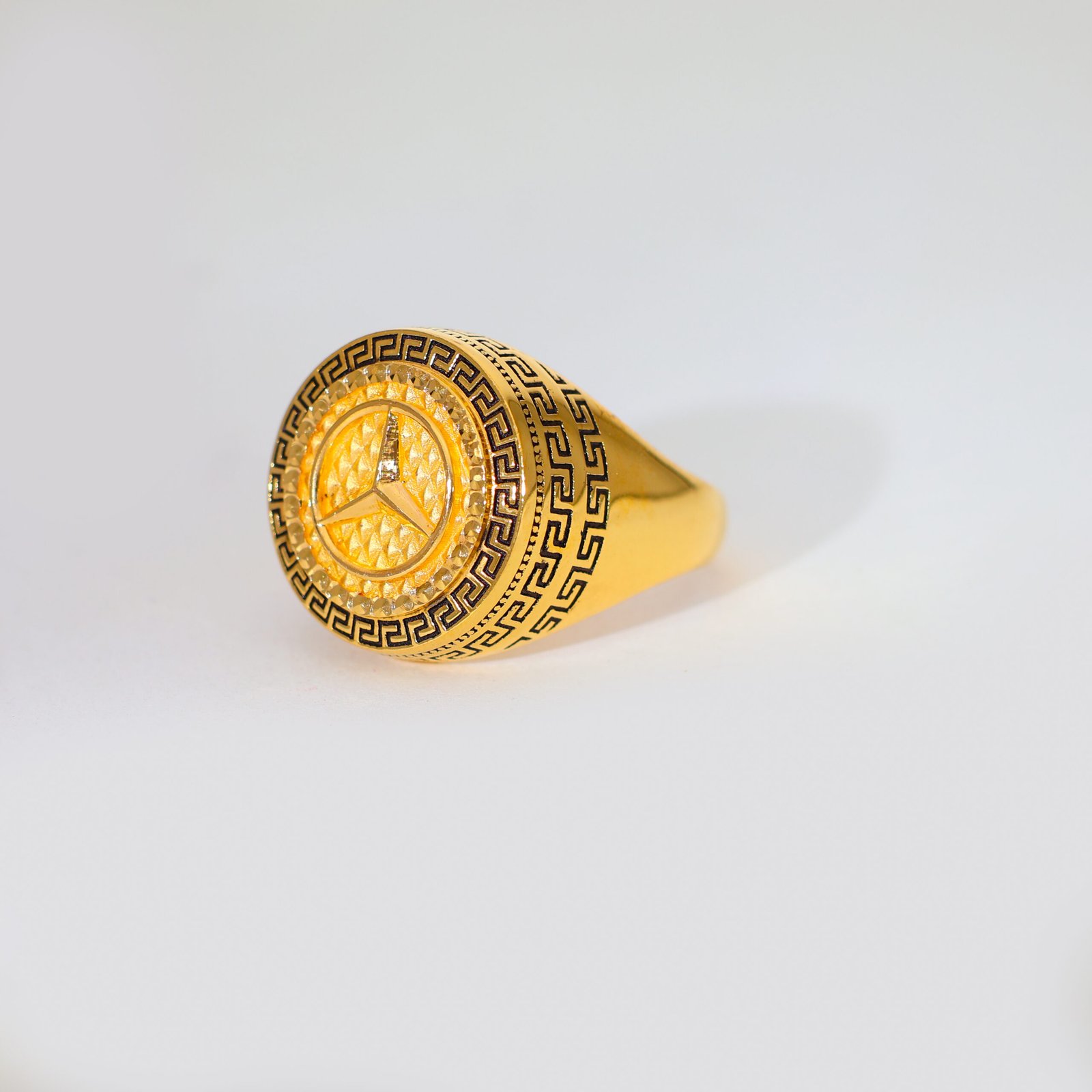 Star Drive Gold Gents Ring - Image 2