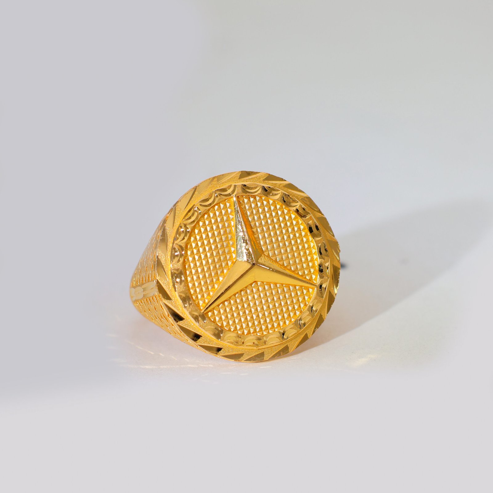 Prestige Star Gold Gents Ring