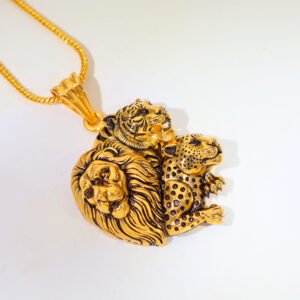 Wild Legends Gold Gents Pendant