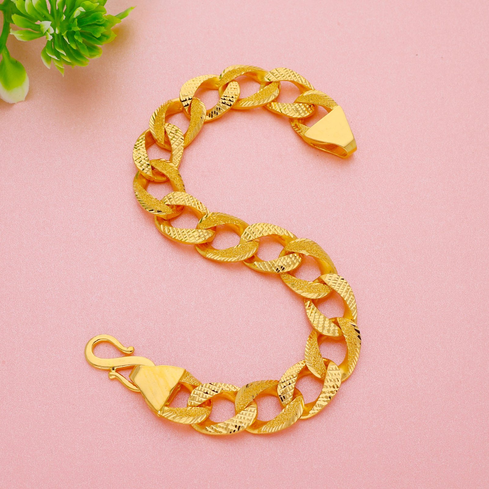 Heritage Link Gold Bracelet