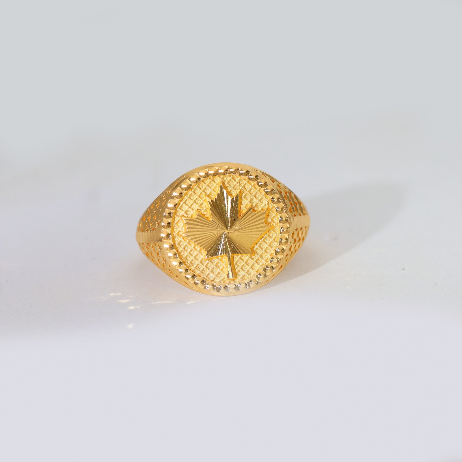 Maple Crown Gold Gents Ring - Image 3