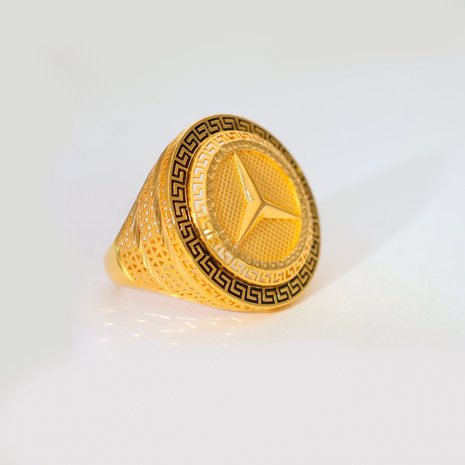 Imperial Drive Gold Gents Ring - Image 2