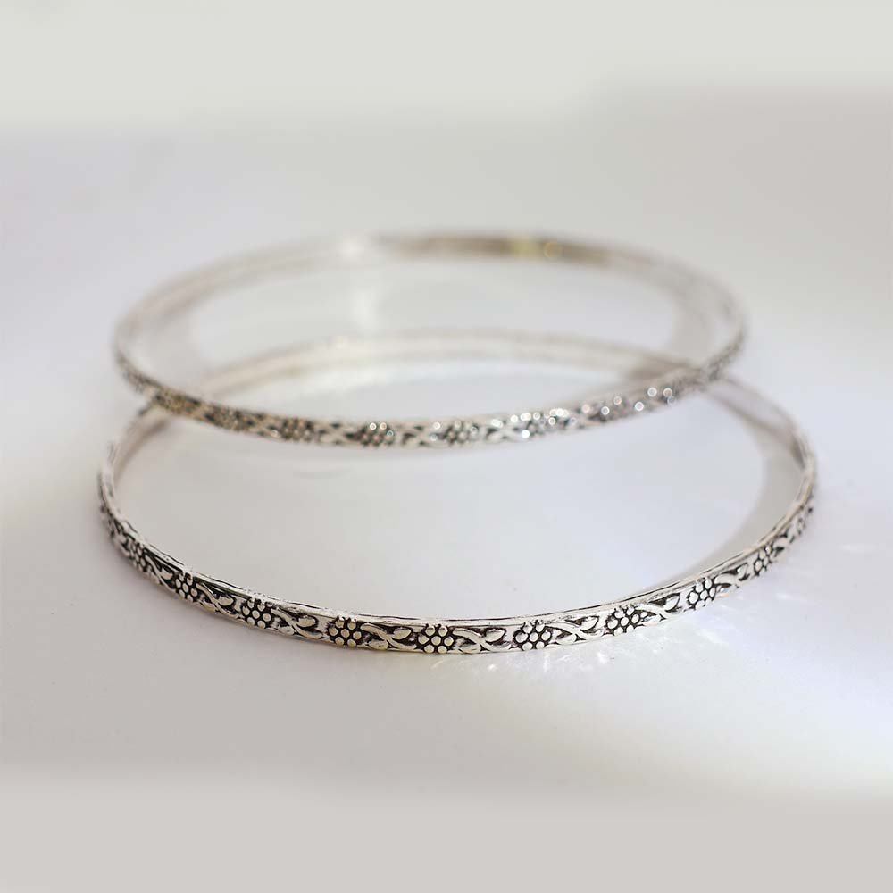 Vintage Bloom Bangles - Image 2