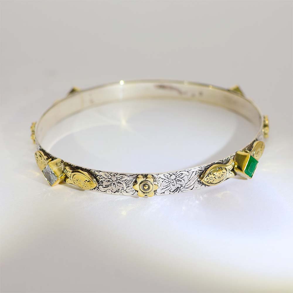 Royal Flower Silver Bangles - Image 5