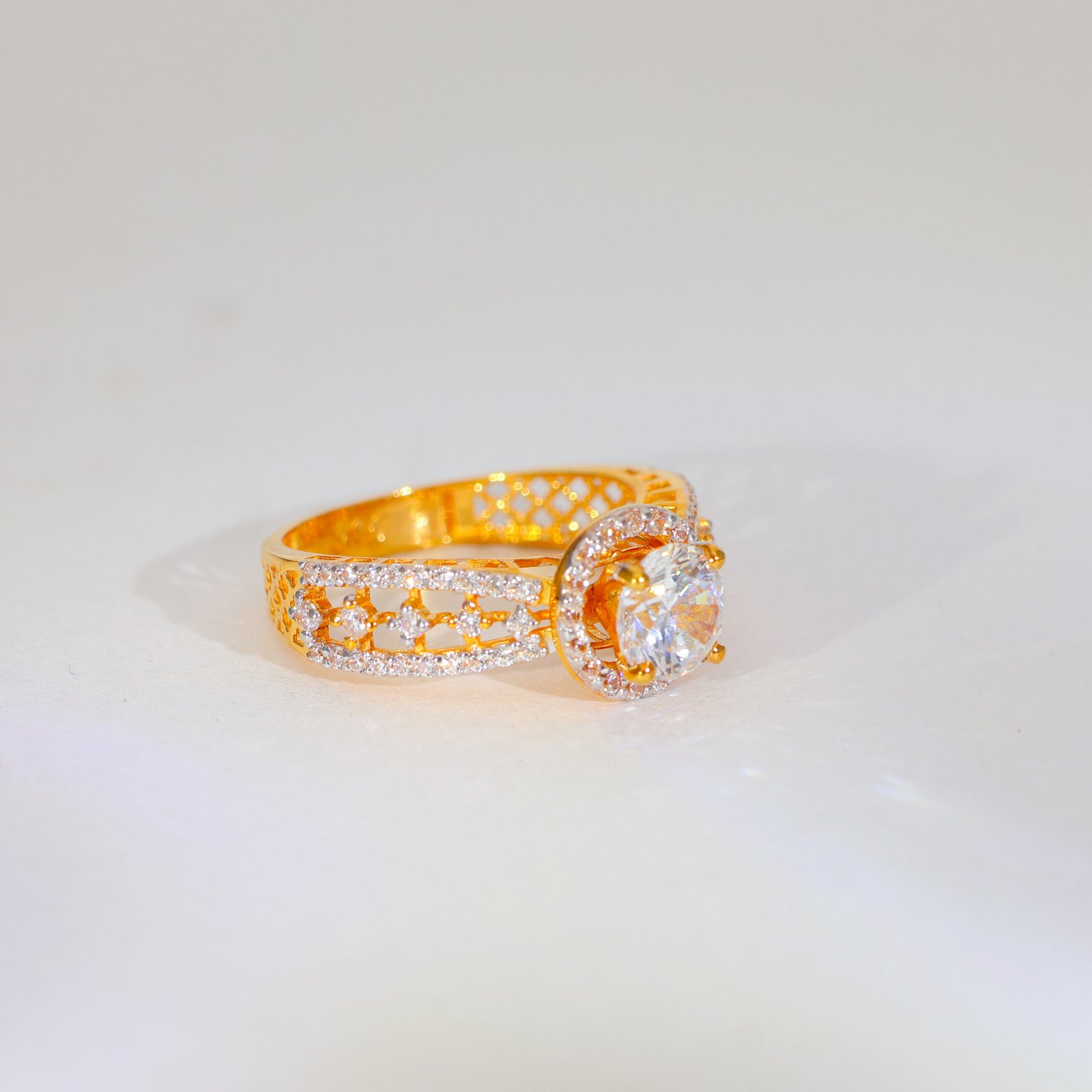 Royal Baguette Gold Ladies Stone Ring - Image 3