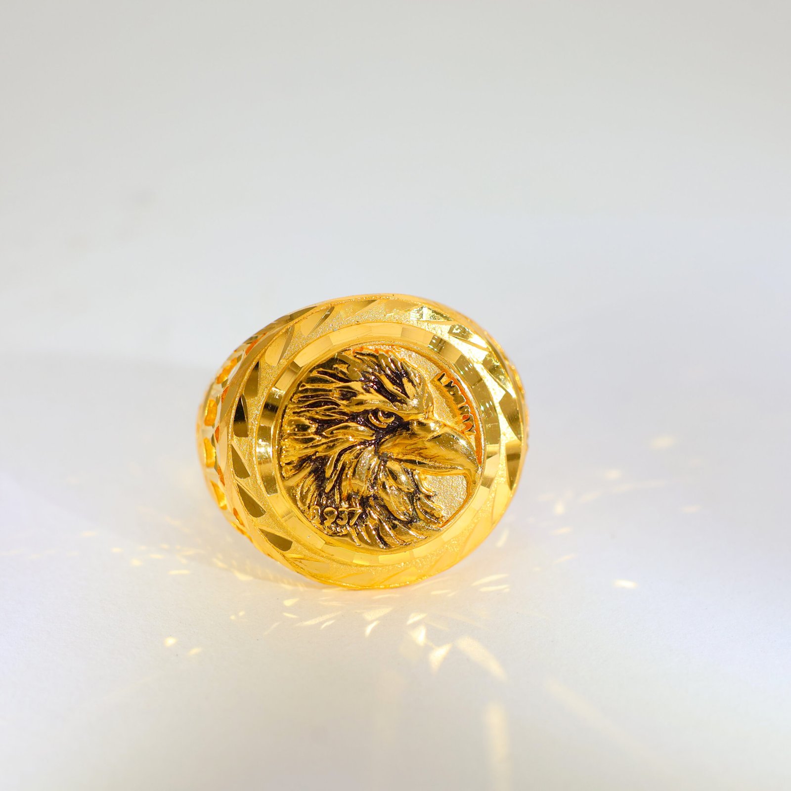 Royal Eagle Gold Gents Ring